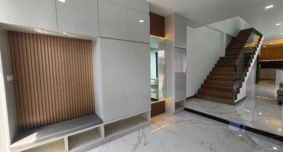 Haus zur Miete mit 3 Zimmer in East Pattaya, Pattaya