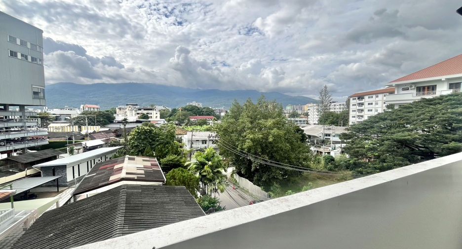 For sale 2 ベッドルーム condo in Mueang Chiang Mai, Chiang Mai