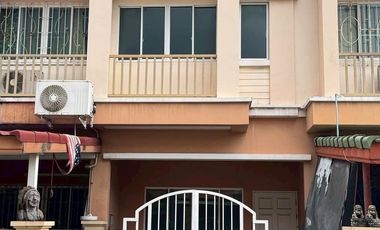 Casa adosada en venta de 2 habitaciones en Mueang Nonthaburi, Nonthaburi