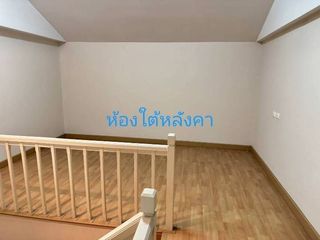 出售 2 卧室 联排别墅 在 Mueang Nonthaburi, Nonthaburi