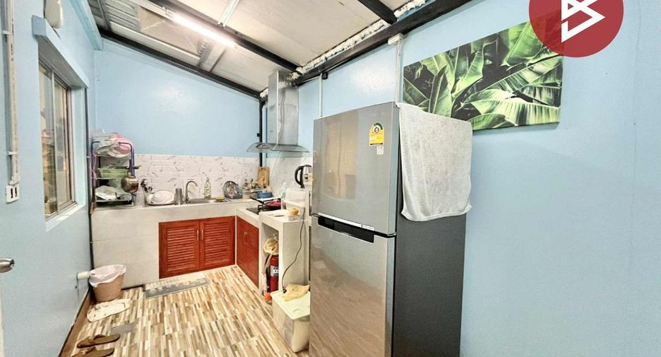 Casa adosada en venta de 3 habitaciones en Mueang Samut Prakan, Samut Prakan