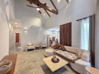 Villa en alquiler de 4 habitaciones en Sattahip, Chonburi