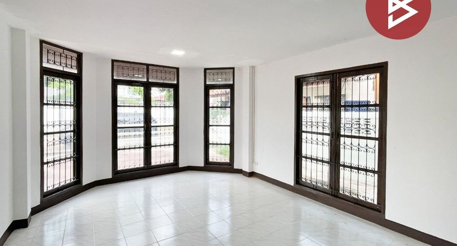 For sale 3 bedrooms house in Mueang Khon Kaen, Khon Kaen
