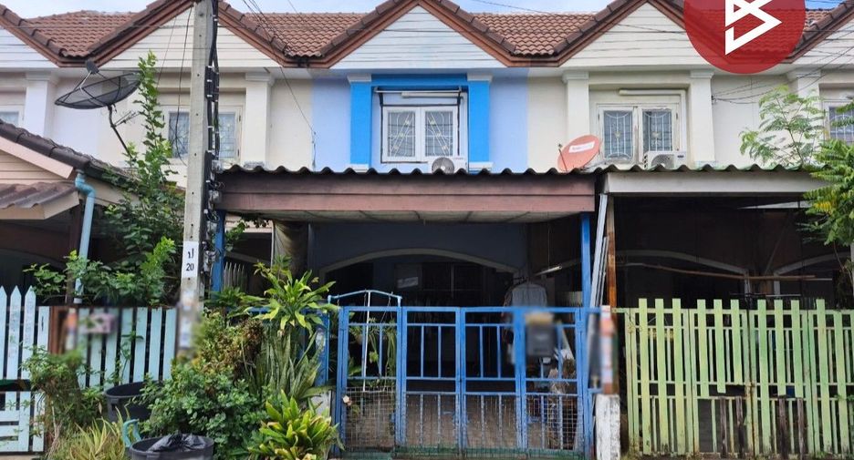 For sale 2 bedrooms townhouse in Mueang Samut Prakan, Samut Prakan