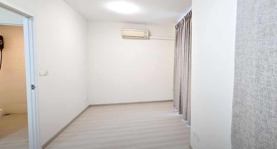 For sale 3 bedrooms townhouse in Bang Phli, Samut Prakan