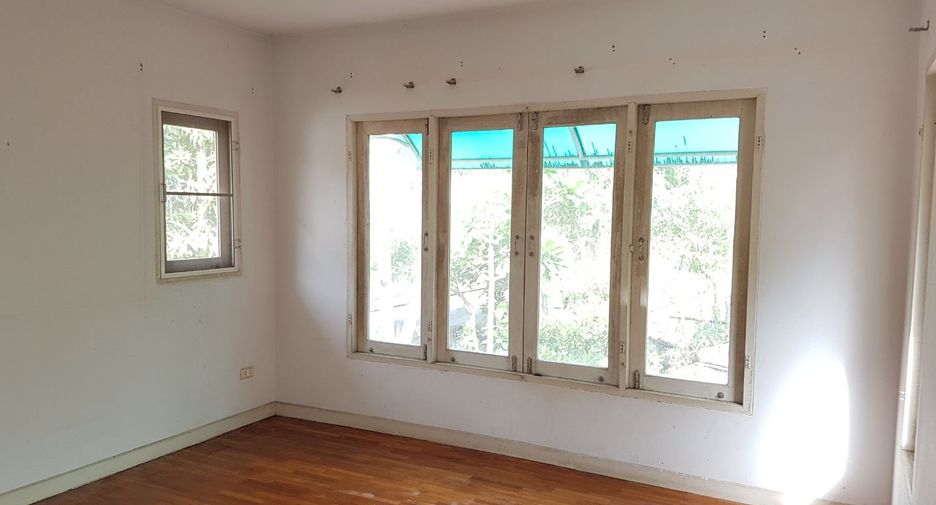For sale 3 bedrooms house in Thanyaburi, Pathum Thani