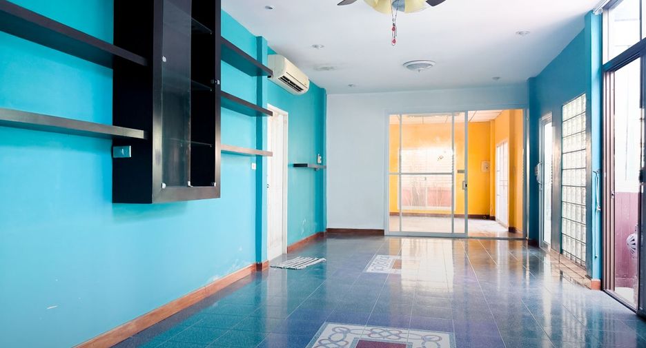 For sale 6 bedrooms house in Bang Bon, Bangkok