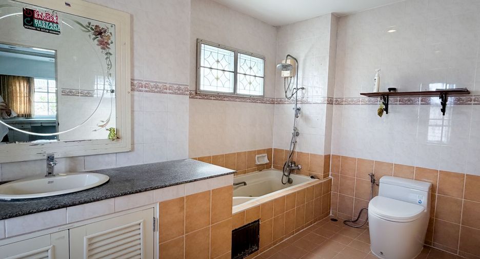 For sale 6 bedrooms house in Bang Bon, Bangkok