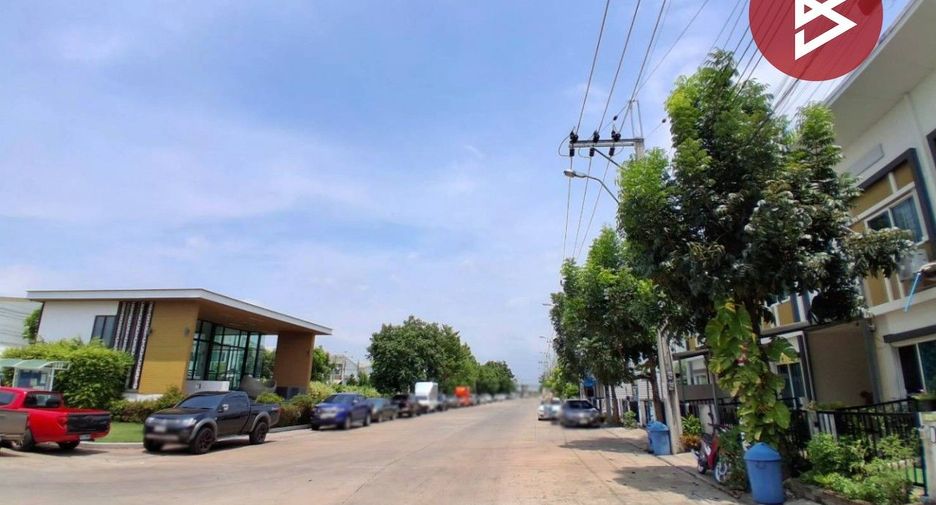 For sale 3 bedrooms townhouse in Bang Bo, Samut Prakan