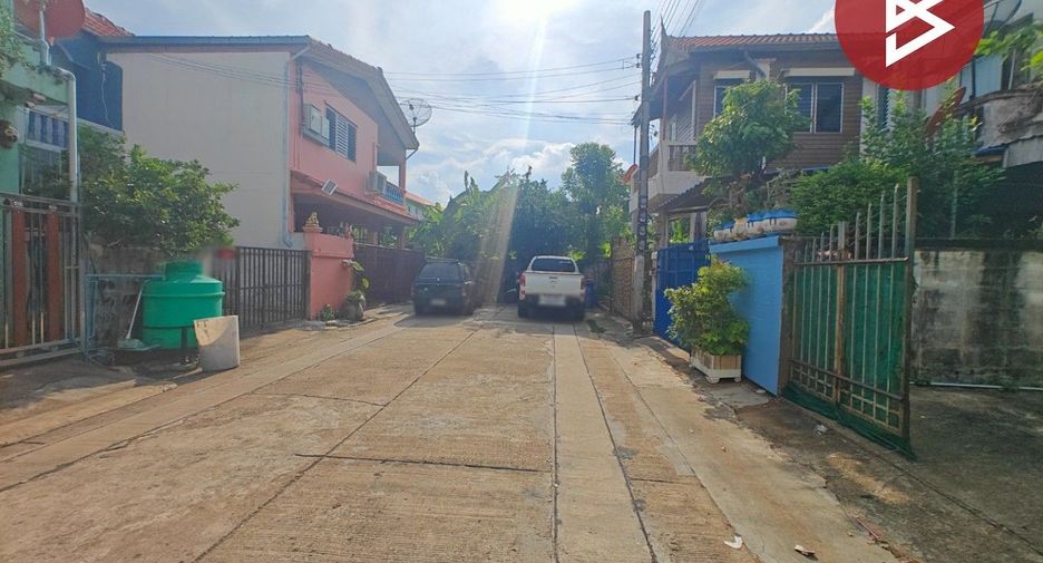 For sale 2 bedrooms townhouse in Bang Bua Thong, Nonthaburi