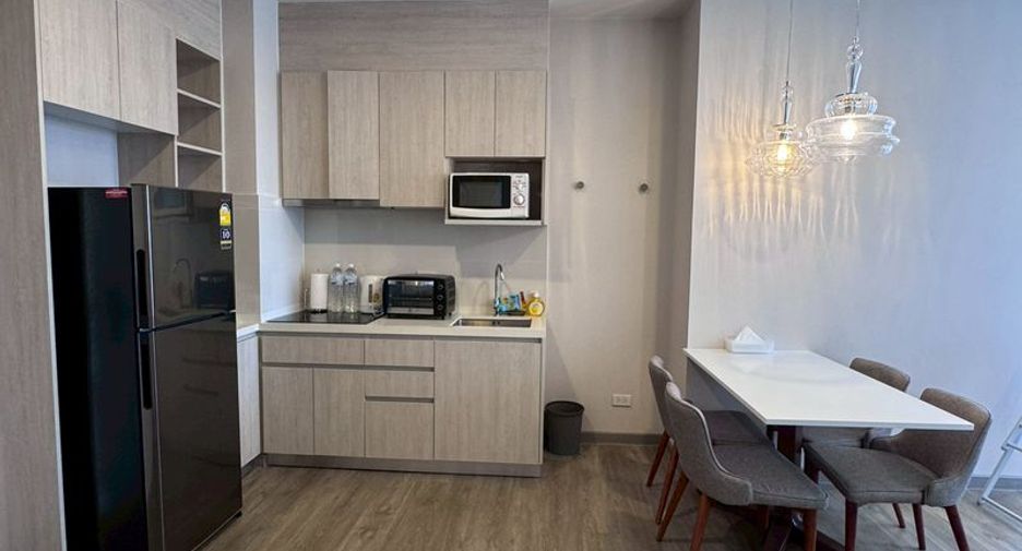 For rent 2 bedrooms condo in Si Racha, Chonburi