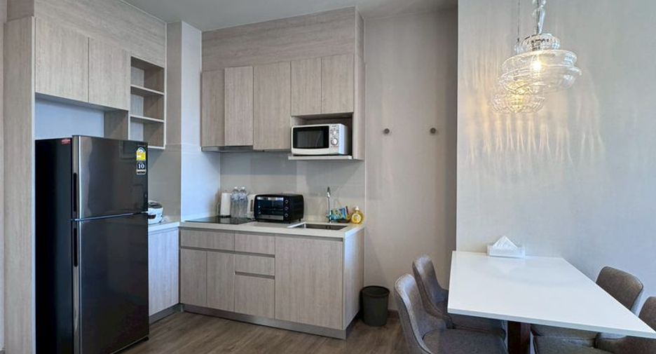 For rent 2 bedrooms condo in Si Racha, Chonburi