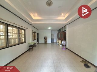 Haus zum Kauf mit 5 Zimmer in Lam Luk Ka, Pathum Thani