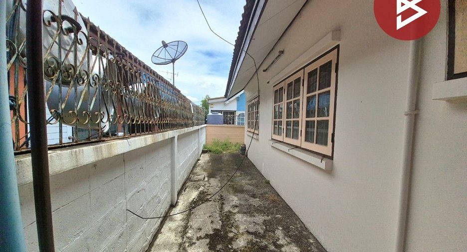 For sale 5 bedrooms house in Lam Luk Ka, Pathum Thani