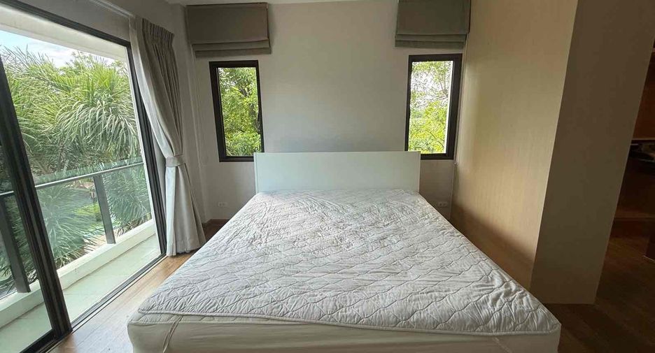 出租 4 卧室 独立屋 在 Prawet, 曼谷