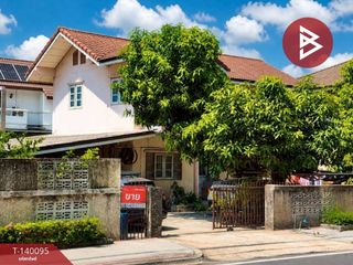For sale 3 bedrooms house in Taling Chan, Bangkok