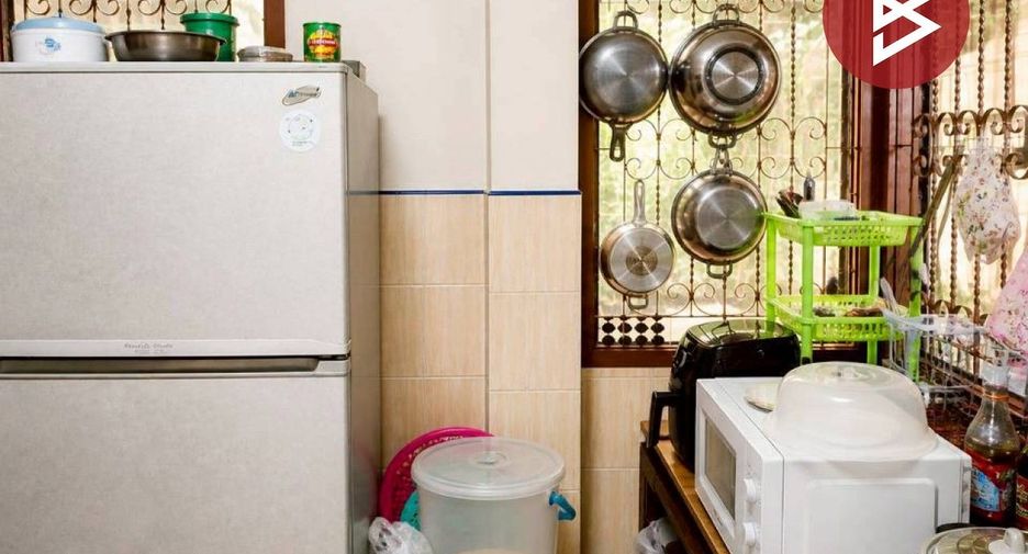 For sale 3 bedrooms house in Taling Chan, Bangkok