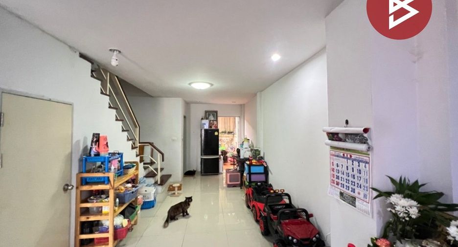 Аренда и продажа студия таунхаус в Lat Lum Kaeo, Патумтани