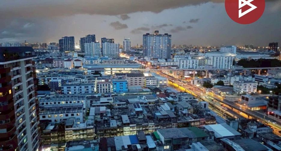 For sale 1 bed condo in Bang Kapi, Bangkok