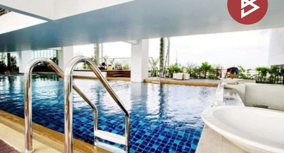 For sale 1 bed condo in Bang Kapi, Bangkok