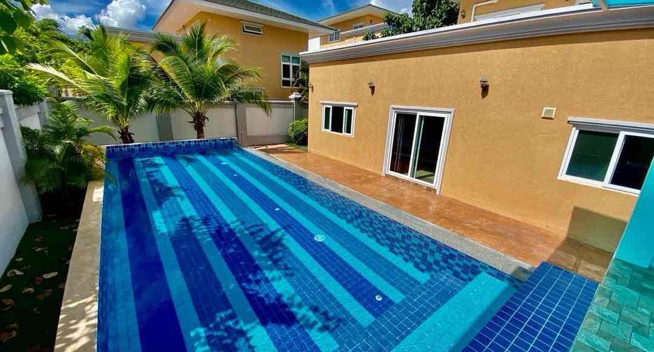 For rent 5 bedrooms villa in East Pattaya, Pattaya
