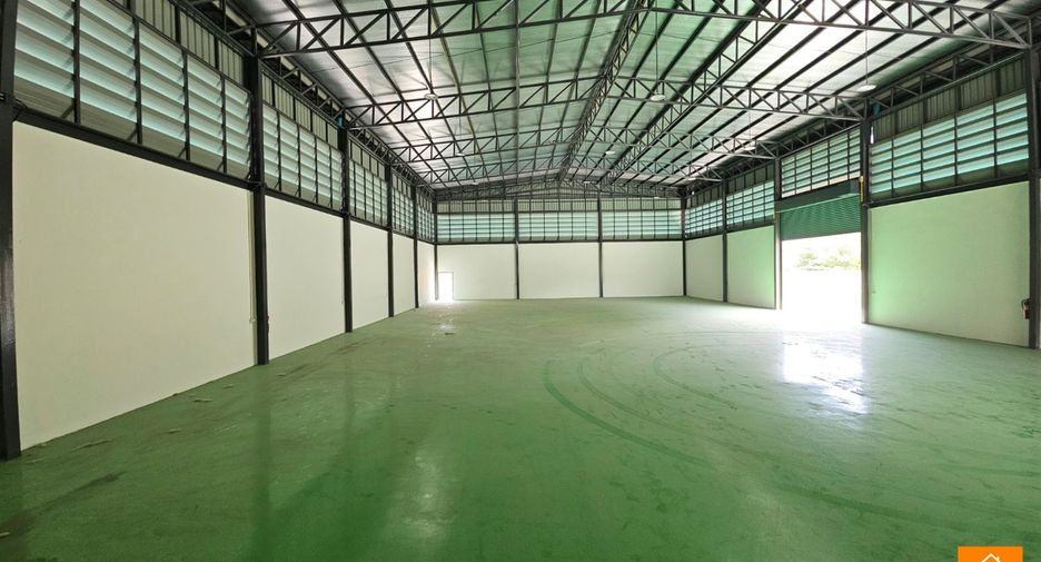 Продажа 5 спальни склад в Sam Phran, Накхонпатхом
