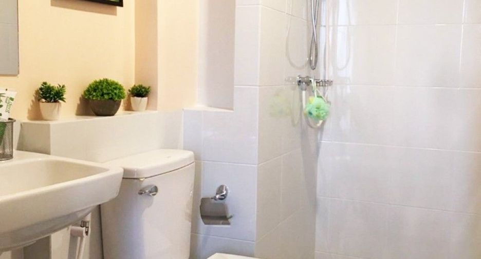 For sale 1 bed condo in Bang Sao Thong, Samut Prakan