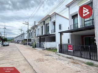 For sale 3 bedrooms townhouse in Mueang Chon Buri, Chonburi