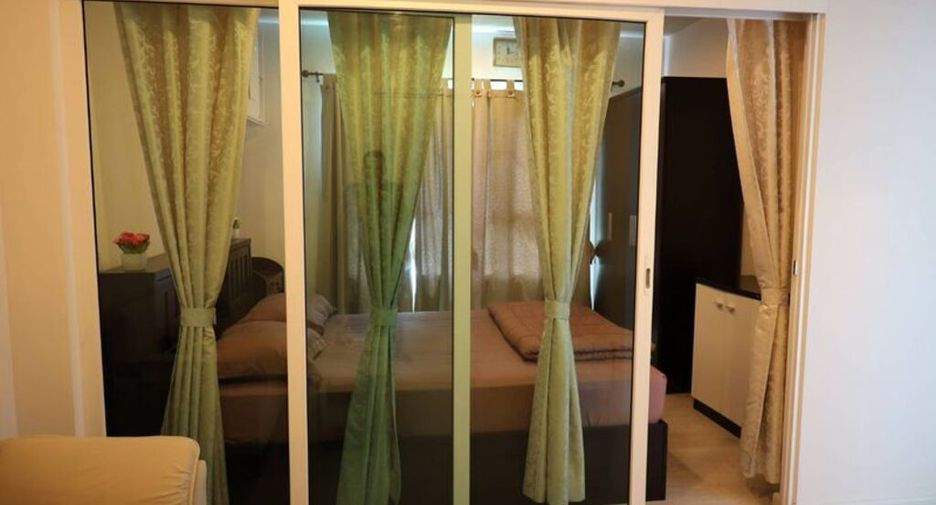 For sale 1 bed condo in Thon Buri, Bangkok