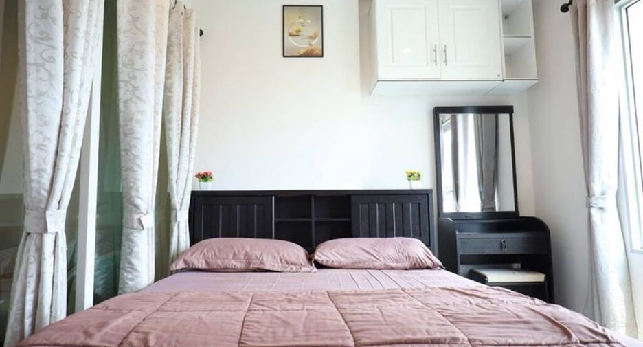 For sale 1 bed condo in Thon Buri, Bangkok
