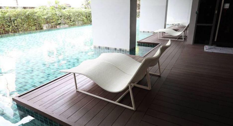 For sale 1 bed condo in Thon Buri, Bangkok