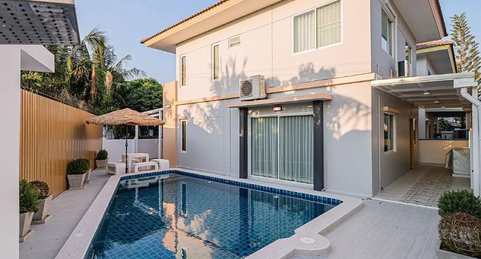 For sale 3 bedrooms house in East Pattaya, Pattaya