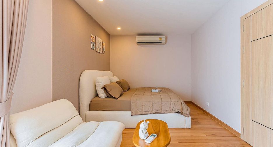For sale 3 bedrooms house in East Pattaya, Pattaya