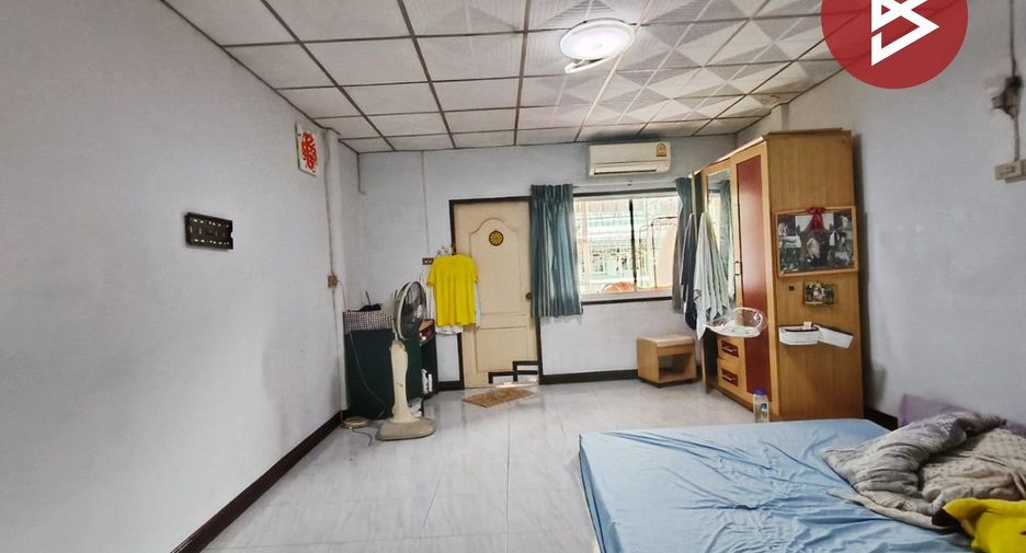 出售 2 卧室 联排别墅 在 Mueang Samut Prakan, Samut Prakan