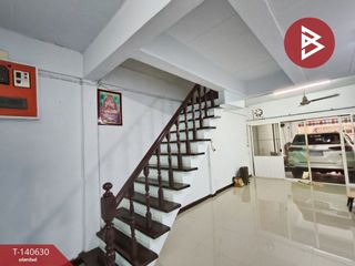出售 2 卧室 联排别墅 在 Mueang Samut Prakan, Samut Prakan