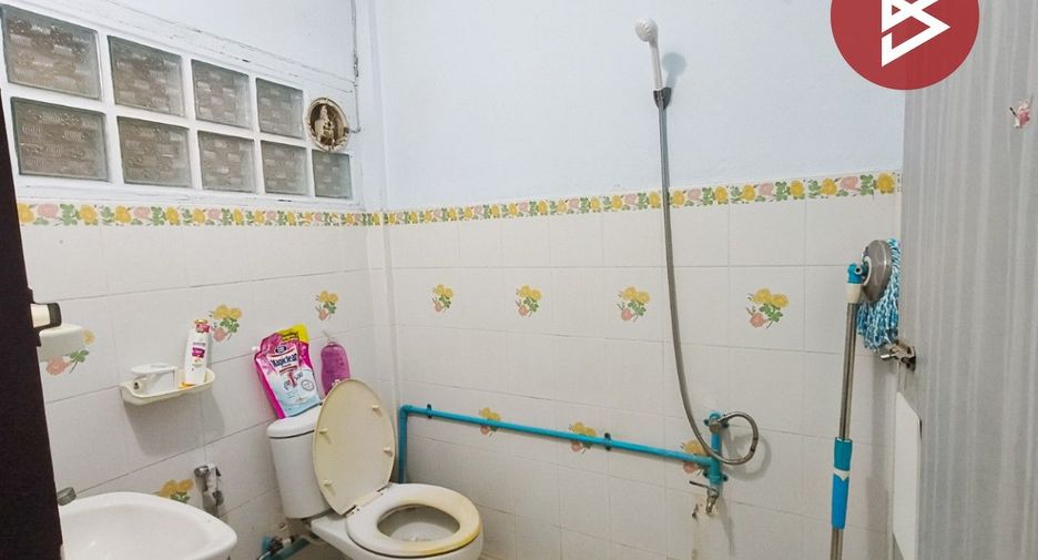 出售 2 卧室 联排别墅 在 Mueang Samut Prakan, Samut Prakan