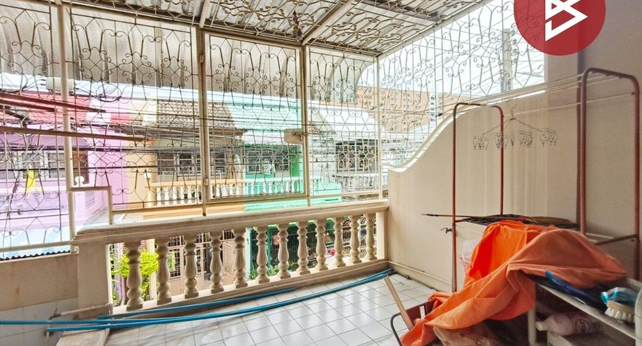 出售 2 卧室 联排别墅 在 Mueang Samut Prakan, Samut Prakan