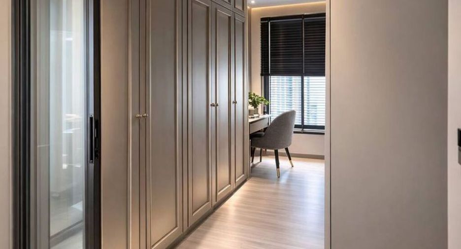 For sale 1 bed condo in Huai Khwang, Bangkok