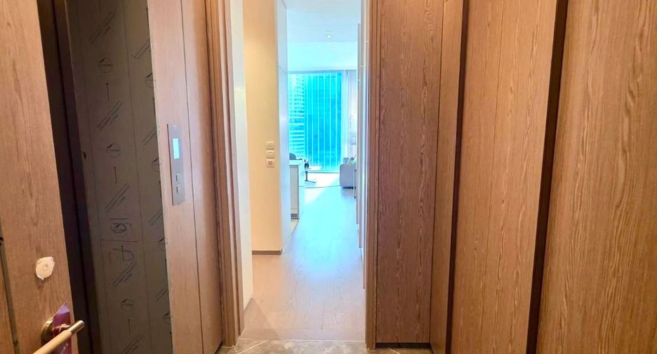 For sale 1 bed condo in Pathum Wan, Bangkok