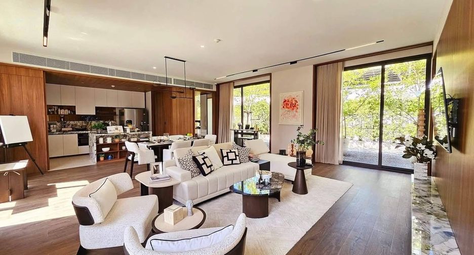 For sale 2 bedrooms condo in Sathon, Bangkok
