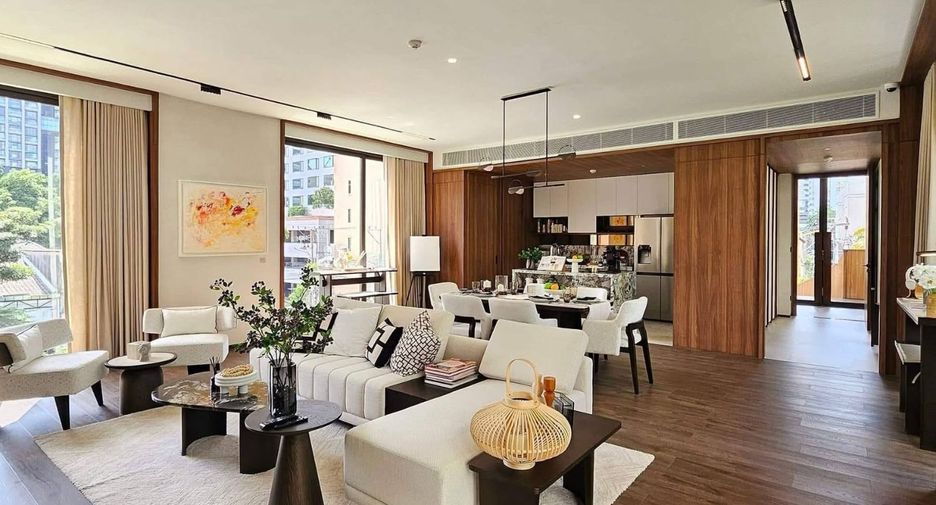 For sale 2 bedrooms condo in Sathon, Bangkok