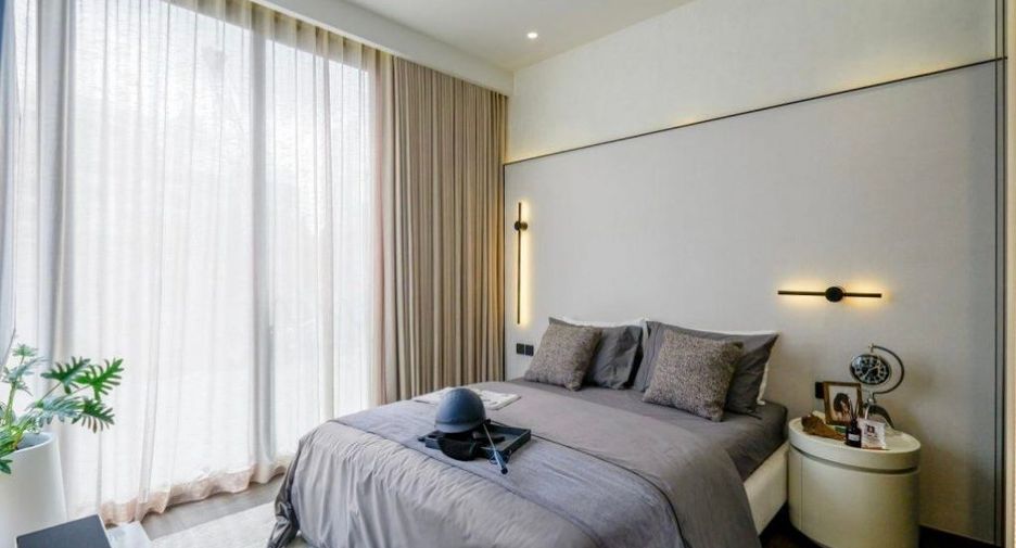For sale 2 bedrooms condo in Sathon, Bangkok