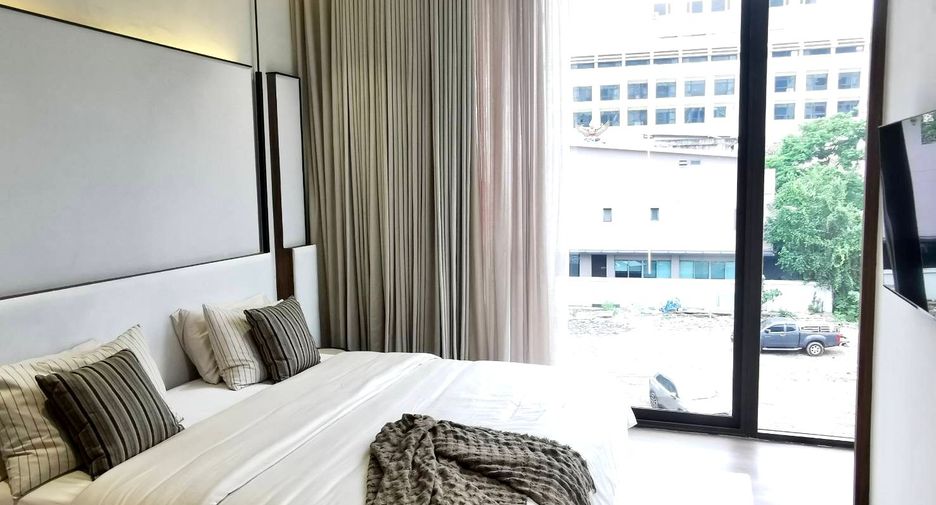 For sale 2 bedrooms condo in Sathon, Bangkok