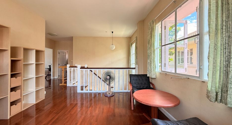 For rent 3 bedrooms house in San Sai, Chiang Mai