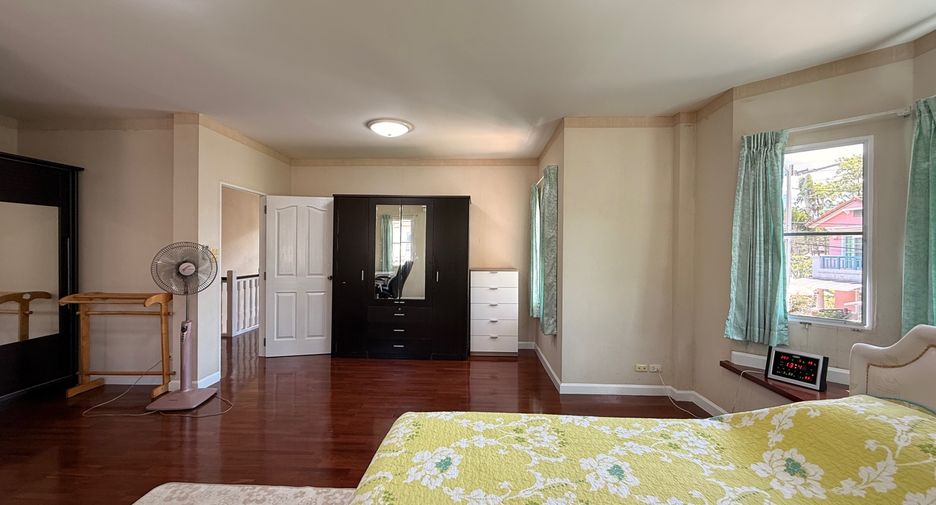 For rent 3 bedrooms house in San Sai, Chiang Mai