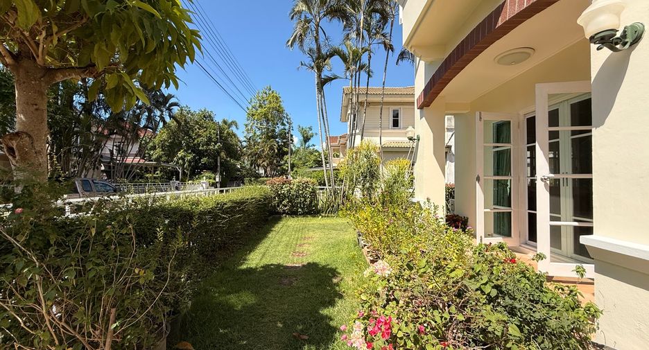 For rent 3 bedrooms house in San Sai, Chiang Mai