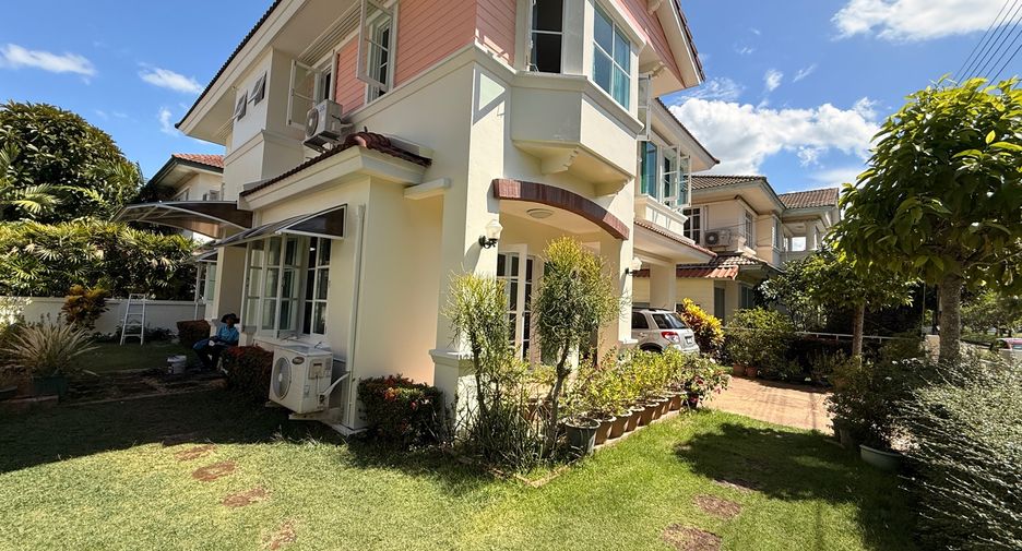 For rent 3 bedrooms house in San Sai, Chiang Mai