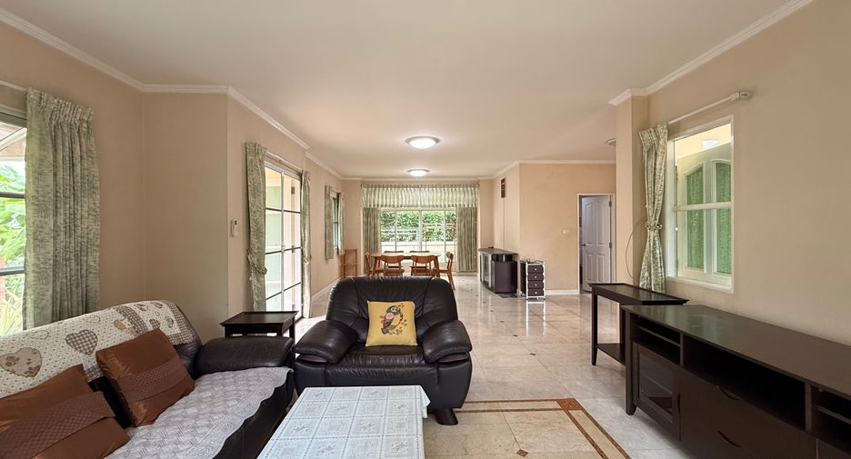 For rent 3 bedrooms house in San Sai, Chiang Mai