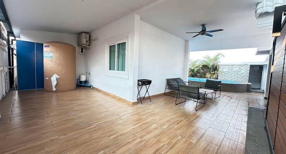 For rent 4 bedrooms villa in South Pattaya, Pattaya