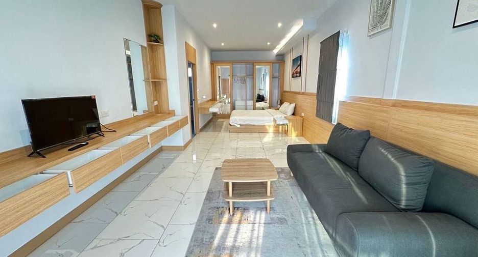 For rent 4 bedrooms villa in South Pattaya, Pattaya